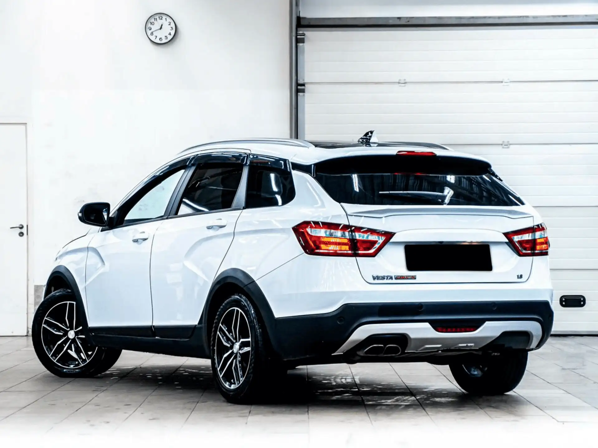 Lada Vesta SW Cross в Тюмень - фото №4