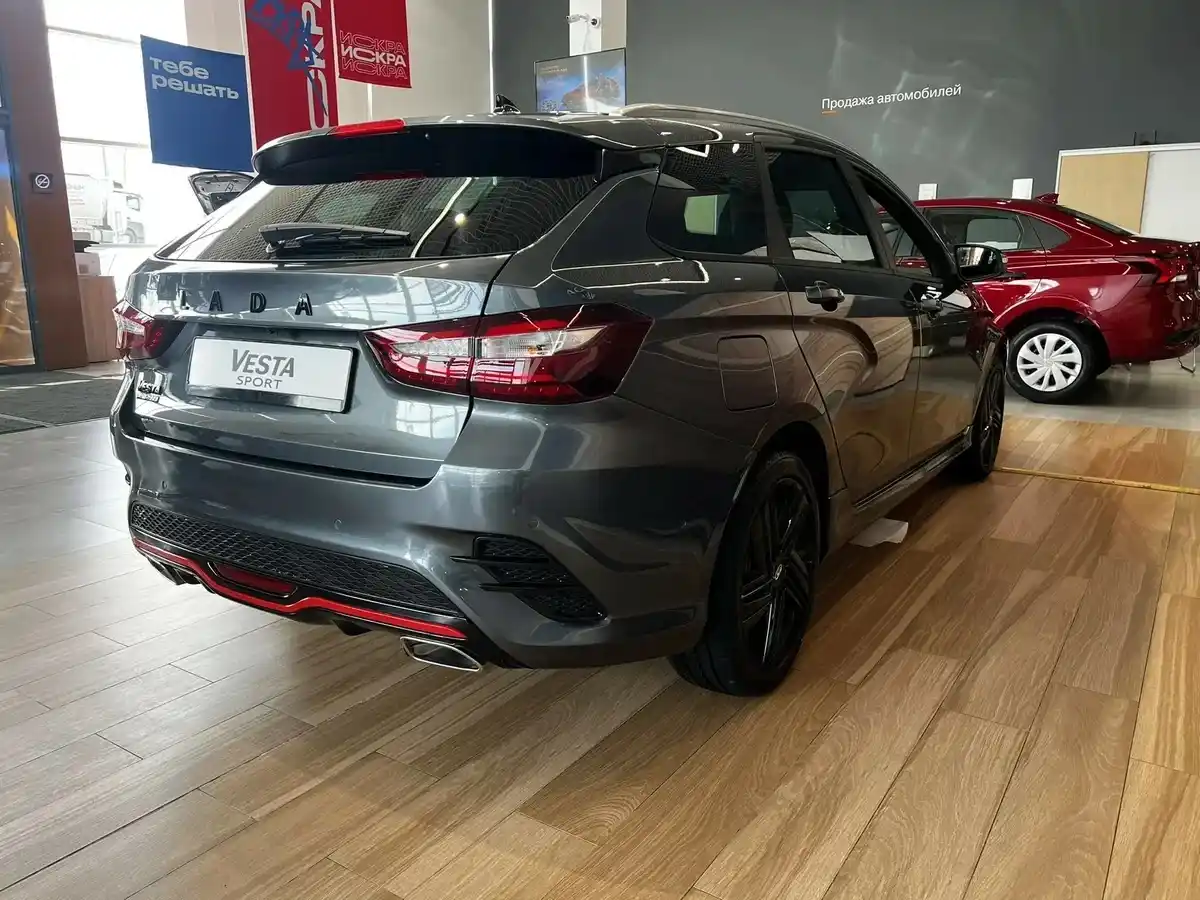 Lada Vesta SW Sport в Тюмень - фото №4