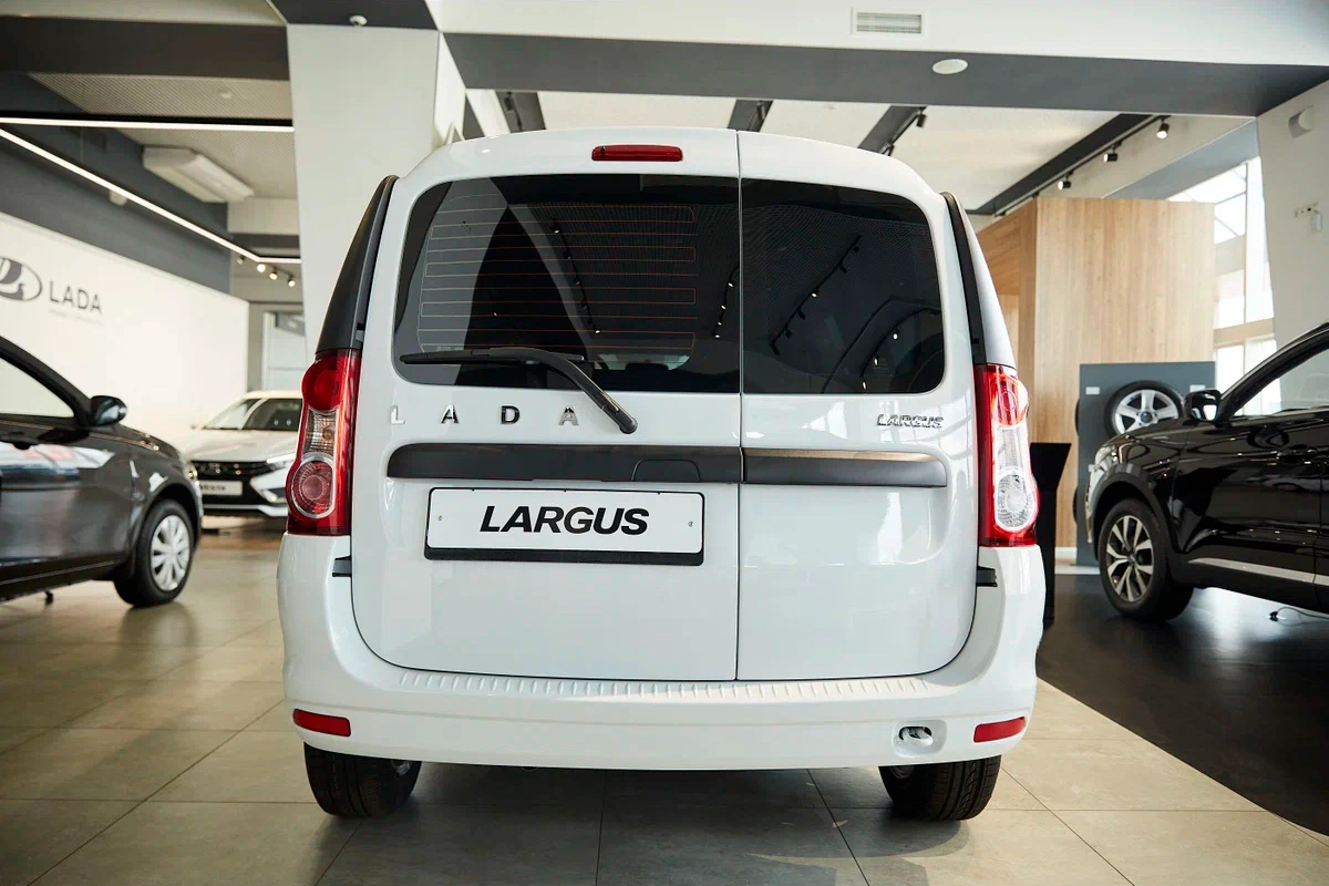 Lada Largus в Тюмень - фото №4