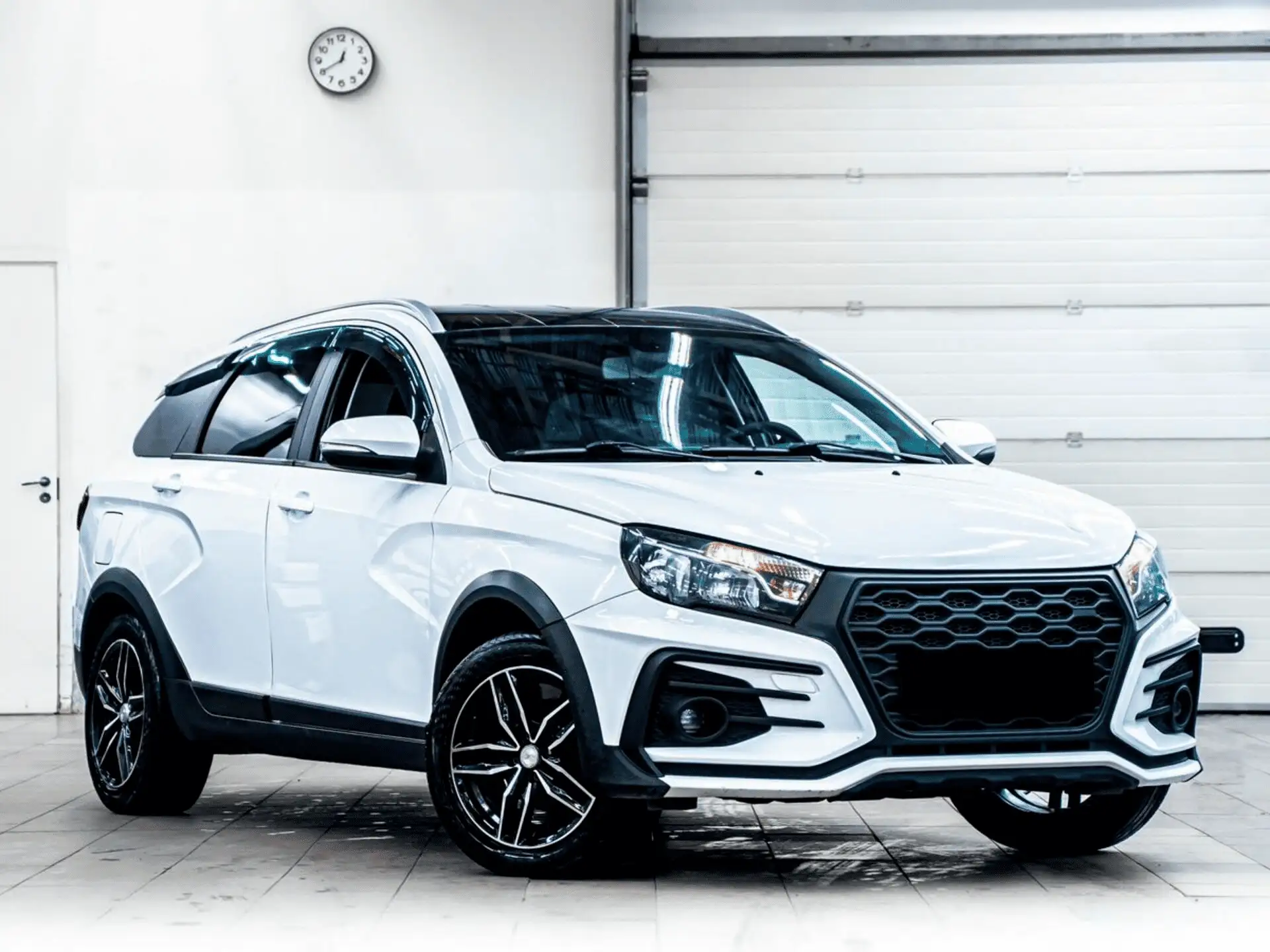 Lada Vesta SW Cross в Тюмень - фото №2